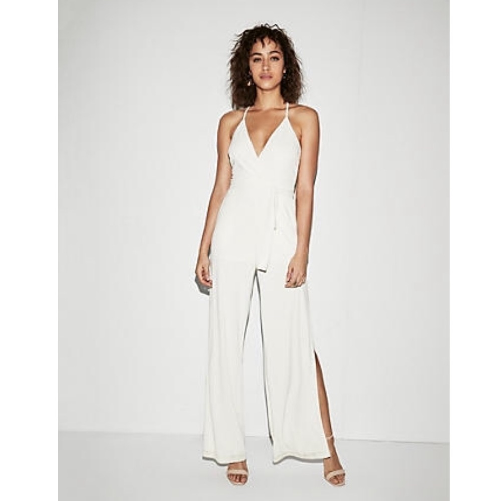 White jumpsuit with pockets